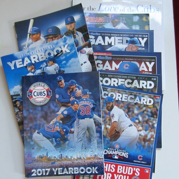 Lot 9 CHICAGO CUBS Collectible Yearbooks, Scorecards, Game Day, Book - Picture 1 of 14